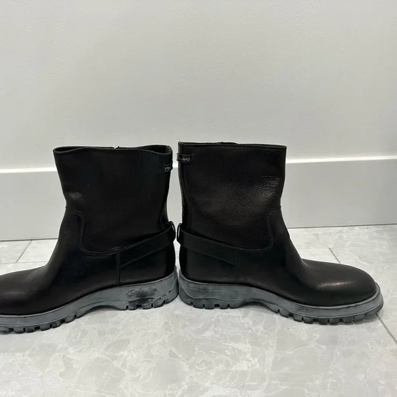 Prada Black Leather Boots - Picture 4 of 8